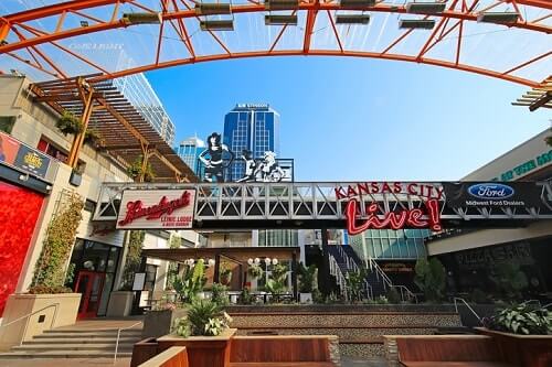 Power and Light District 